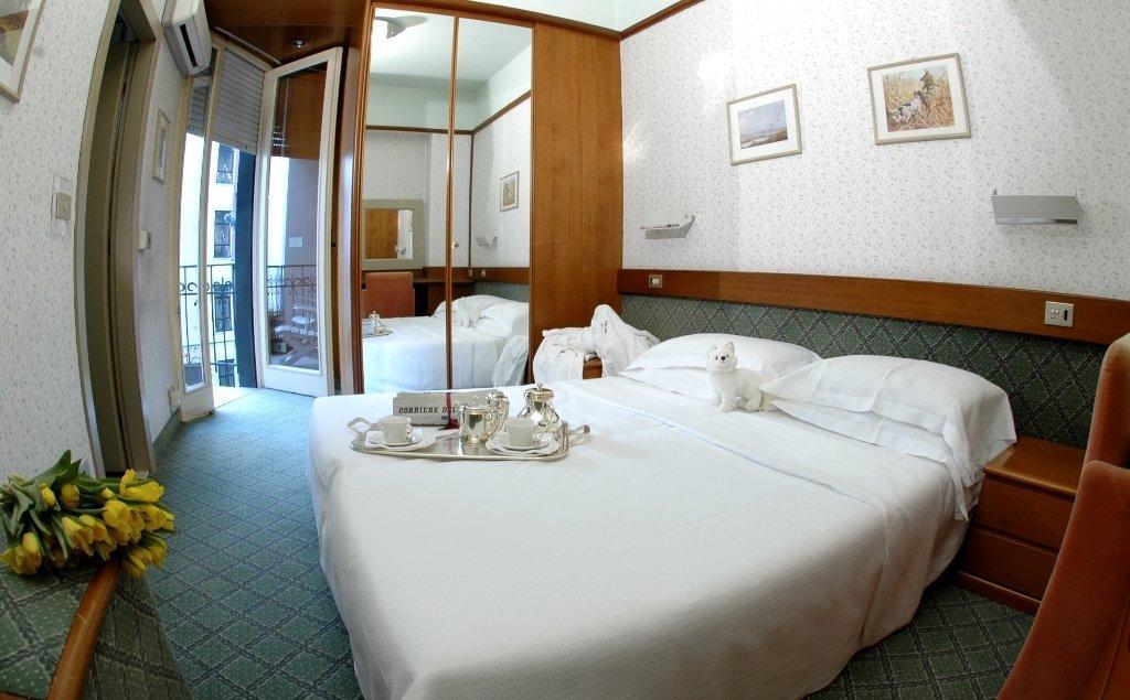Hotel Laurin Salò Camera foto